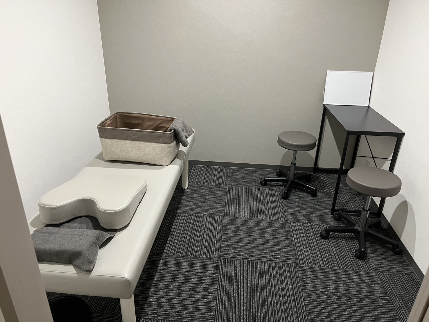 野崎駅前鍼灸整骨院　施術室